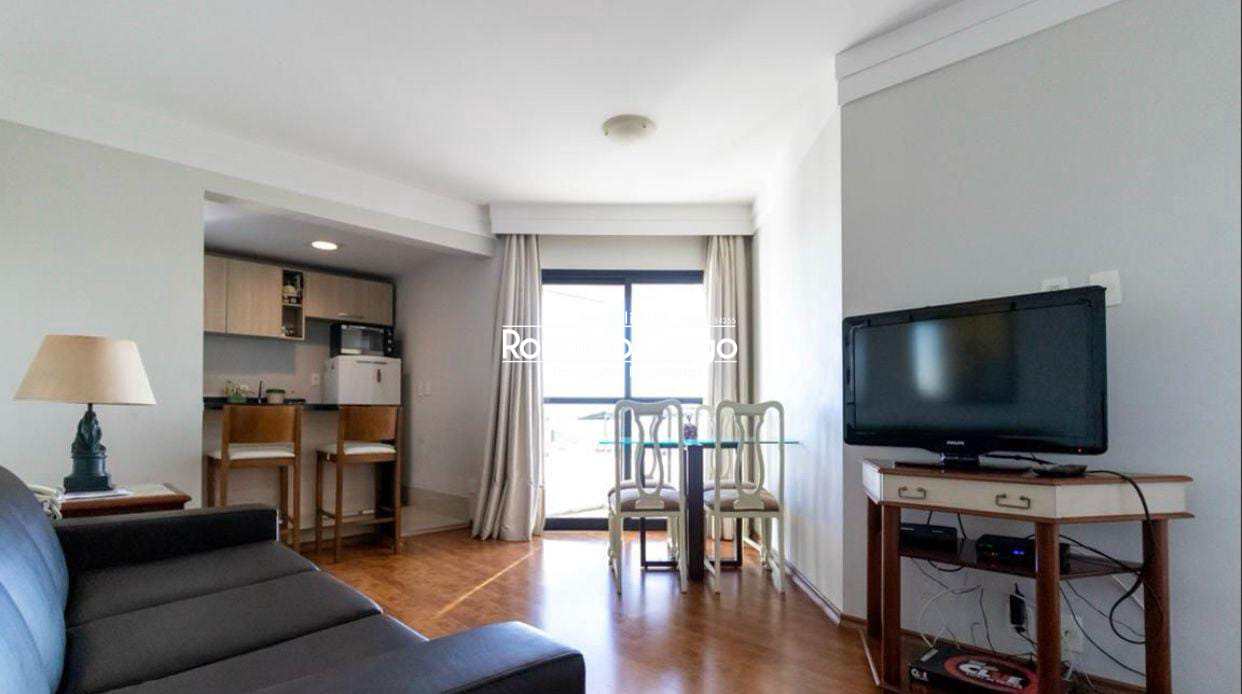 Lindo flat com 2 dormitórios sendo 1 suíte, 1 vaga no Jardins
