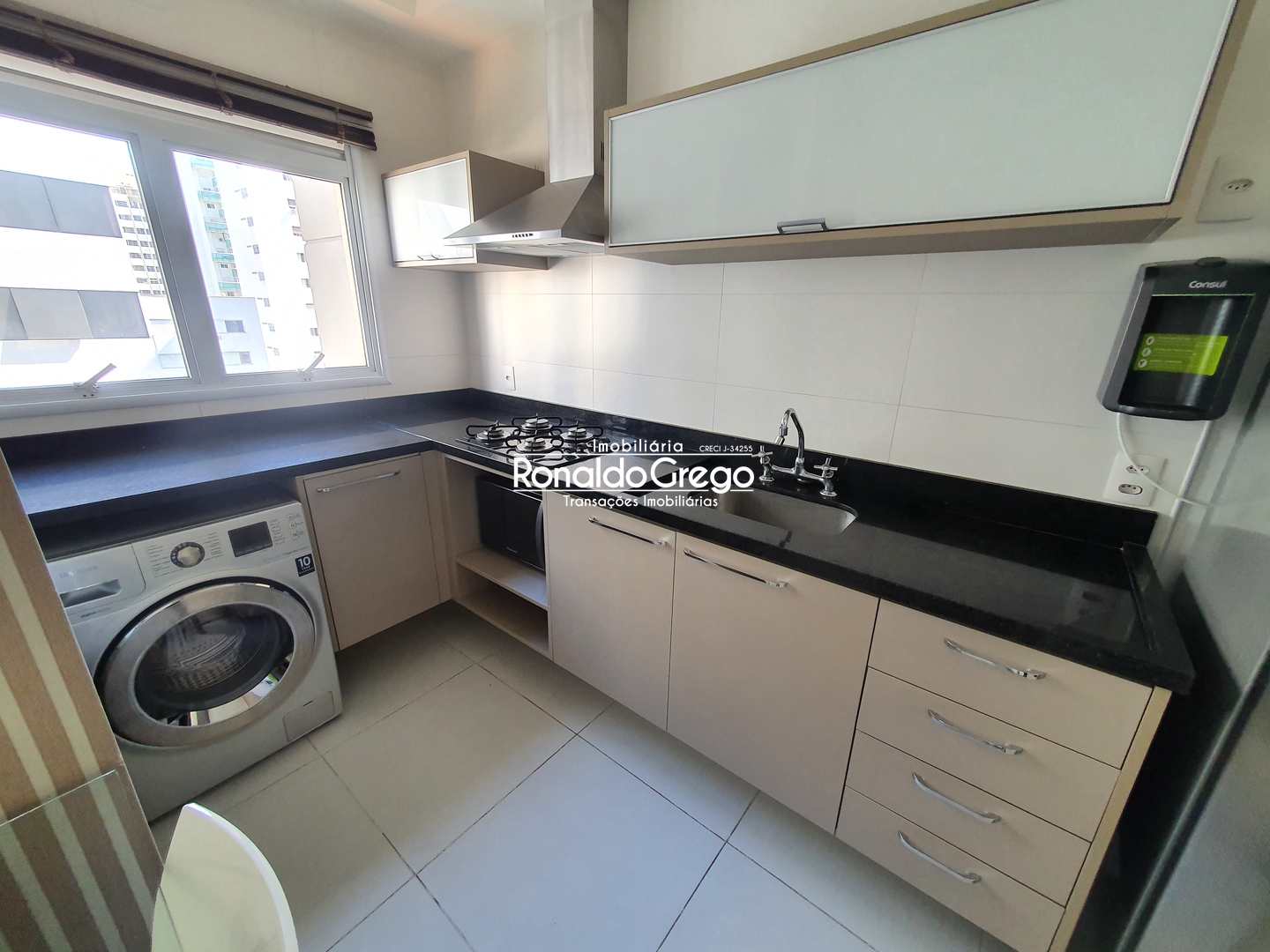 Flat/Apart Hotel para alugar com 1 quarto, 40m² - Foto 2