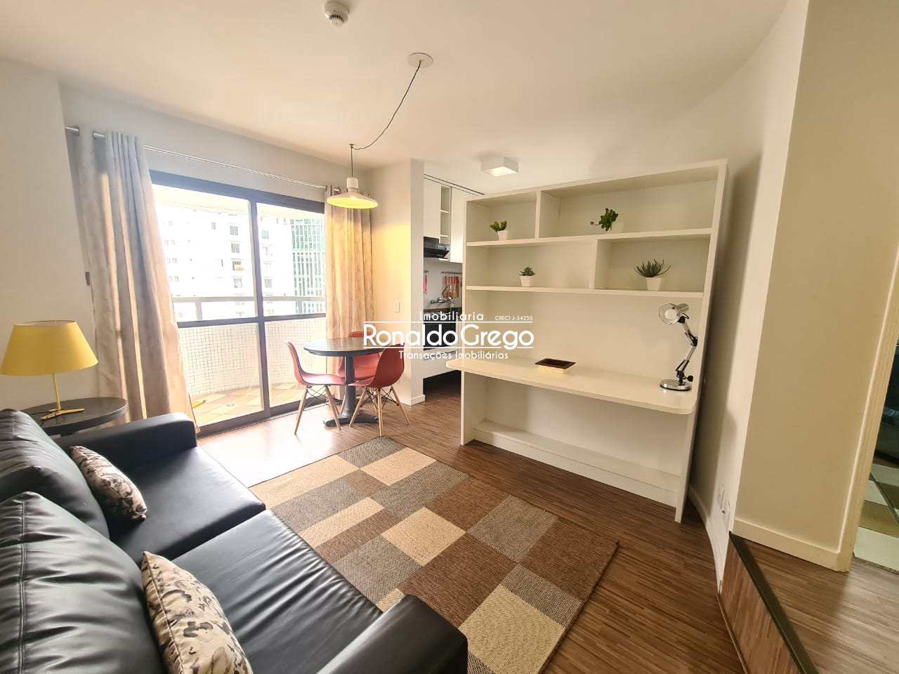 1 Quarto,1 Bela Vista 54m útil arrumação TV a cabo 1 vaga