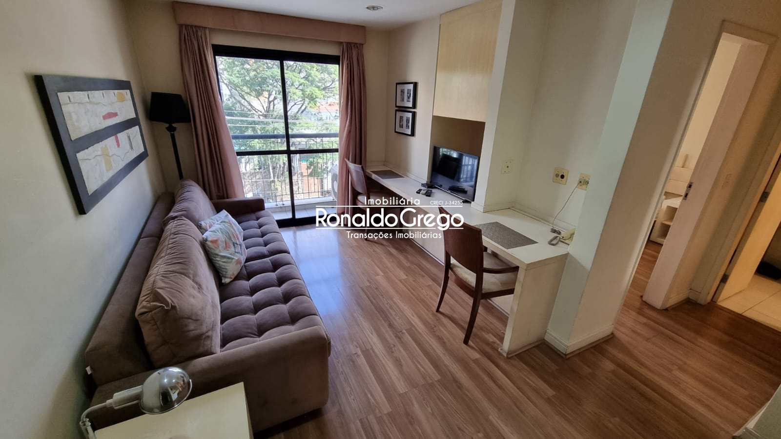 Flat/Apart Hotel para alugar com 1 quarto, 42m² - Foto 1
