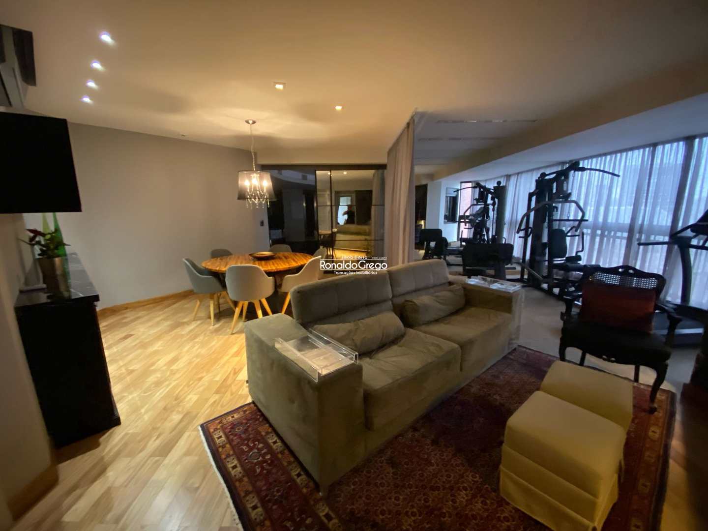Flat/Apart Hotel à venda e aluguel com 3 quartos, 240m² - Foto 6