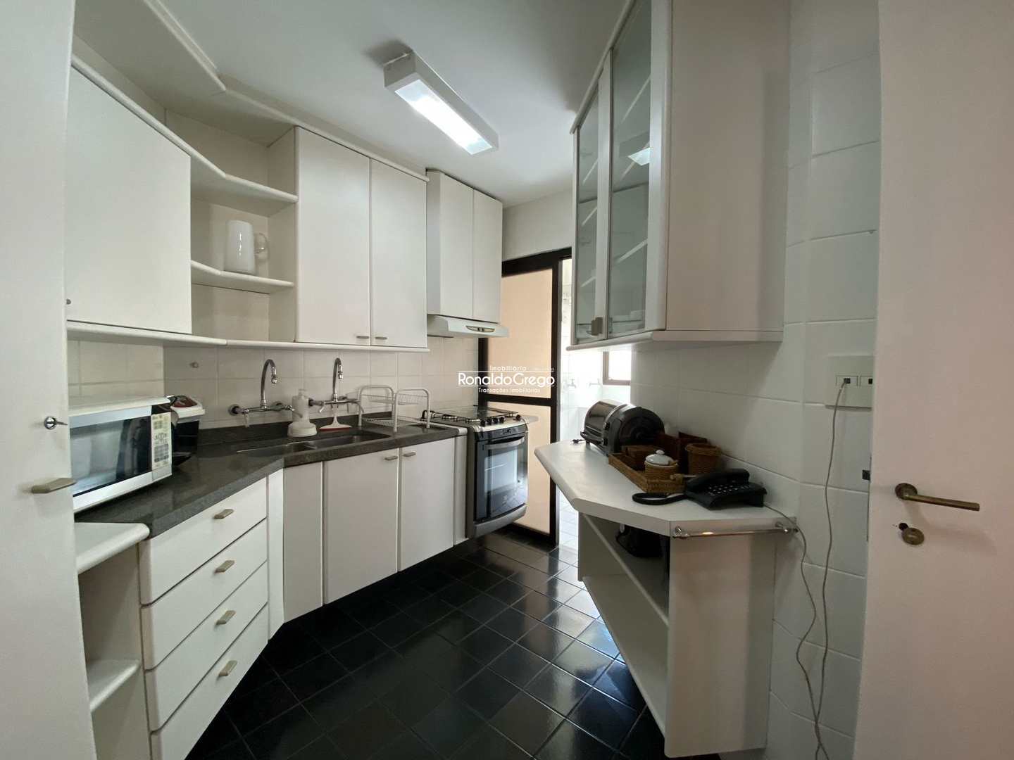 Flat/Apart Hotel para alugar com 3 quartos, 120m² - Foto 10