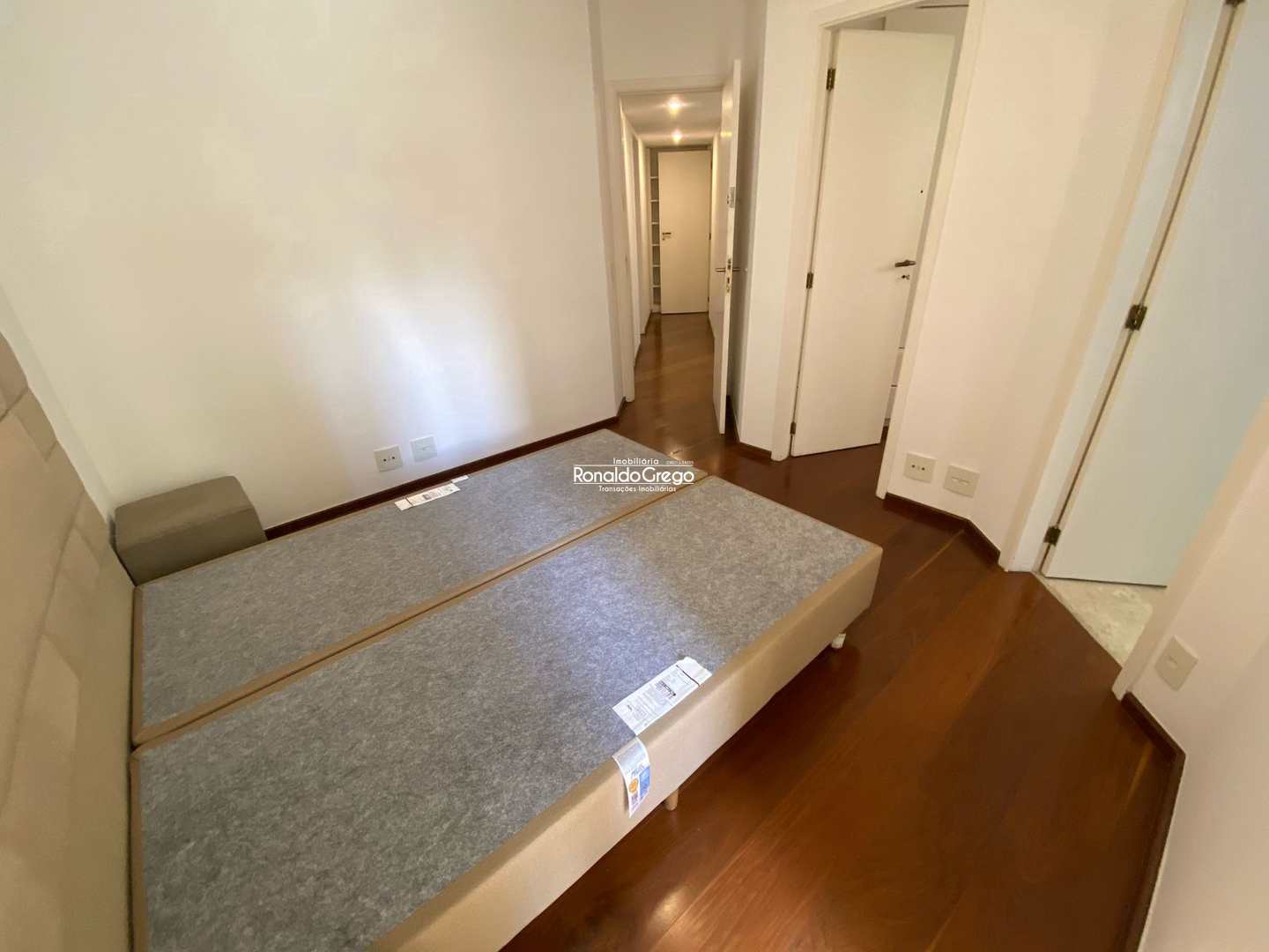 Flat/Apart Hotel para alugar com 3 quartos, 120m² - Foto 25