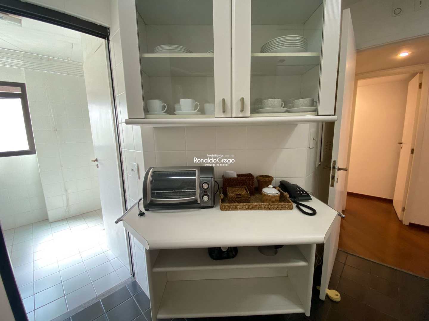 Flat/Apart Hotel para alugar com 3 quartos, 120m² - Foto 8