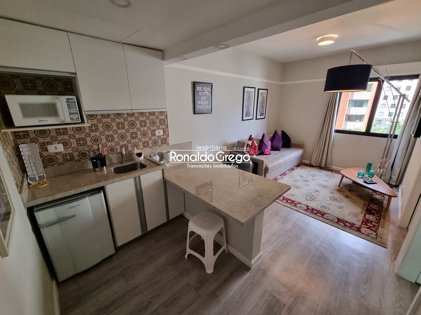 Flat com 1 quarto, 1 suíte 1 vaga Jardins