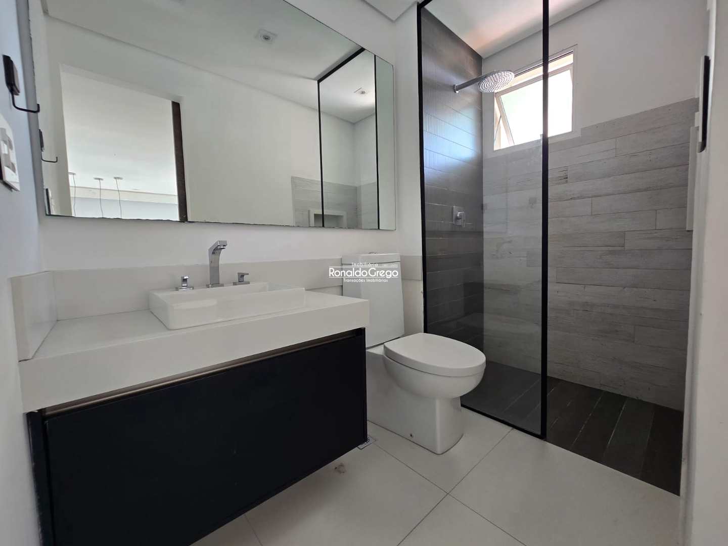 Apartamento à venda e aluguel com 1 quarto, 78m² - Foto 18