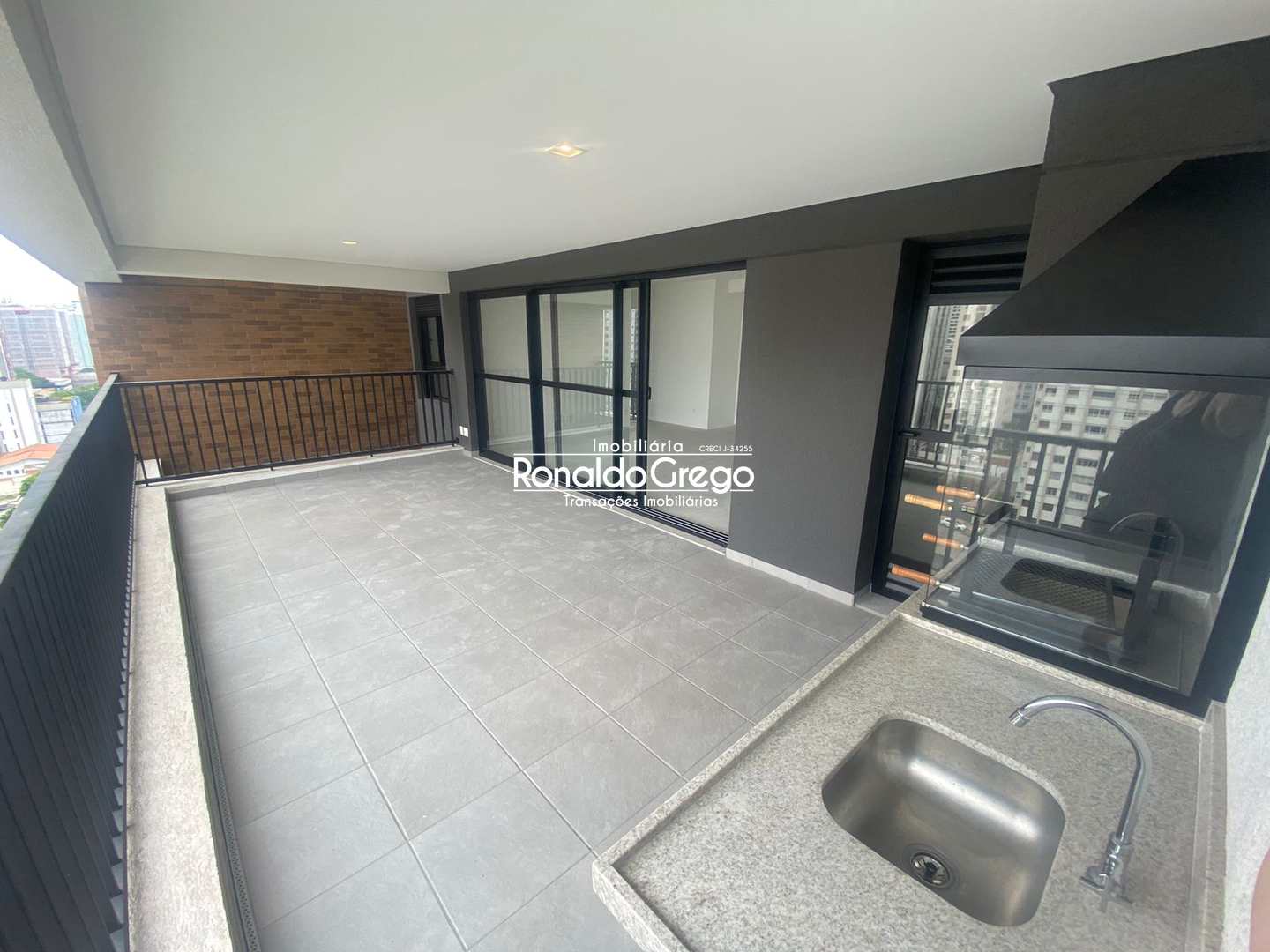 Apartamento à venda com 4 quartos, 147m² - Foto 27