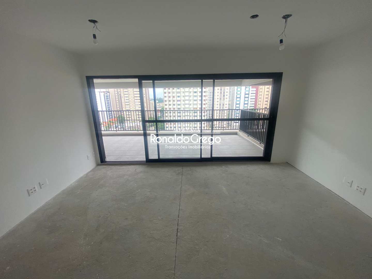 Apartamento à venda com 4 quartos, 147m² - Foto 33