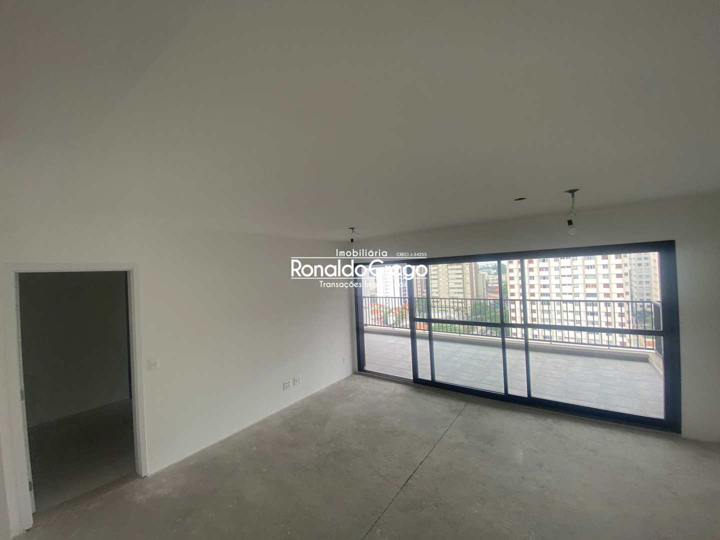 Apartamento à venda com 4 quartos, 147m² - Foto 8