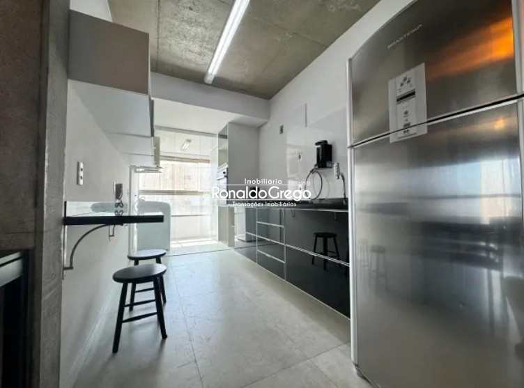 Apartamento à venda com 2 quartos, 70m² - Foto 18