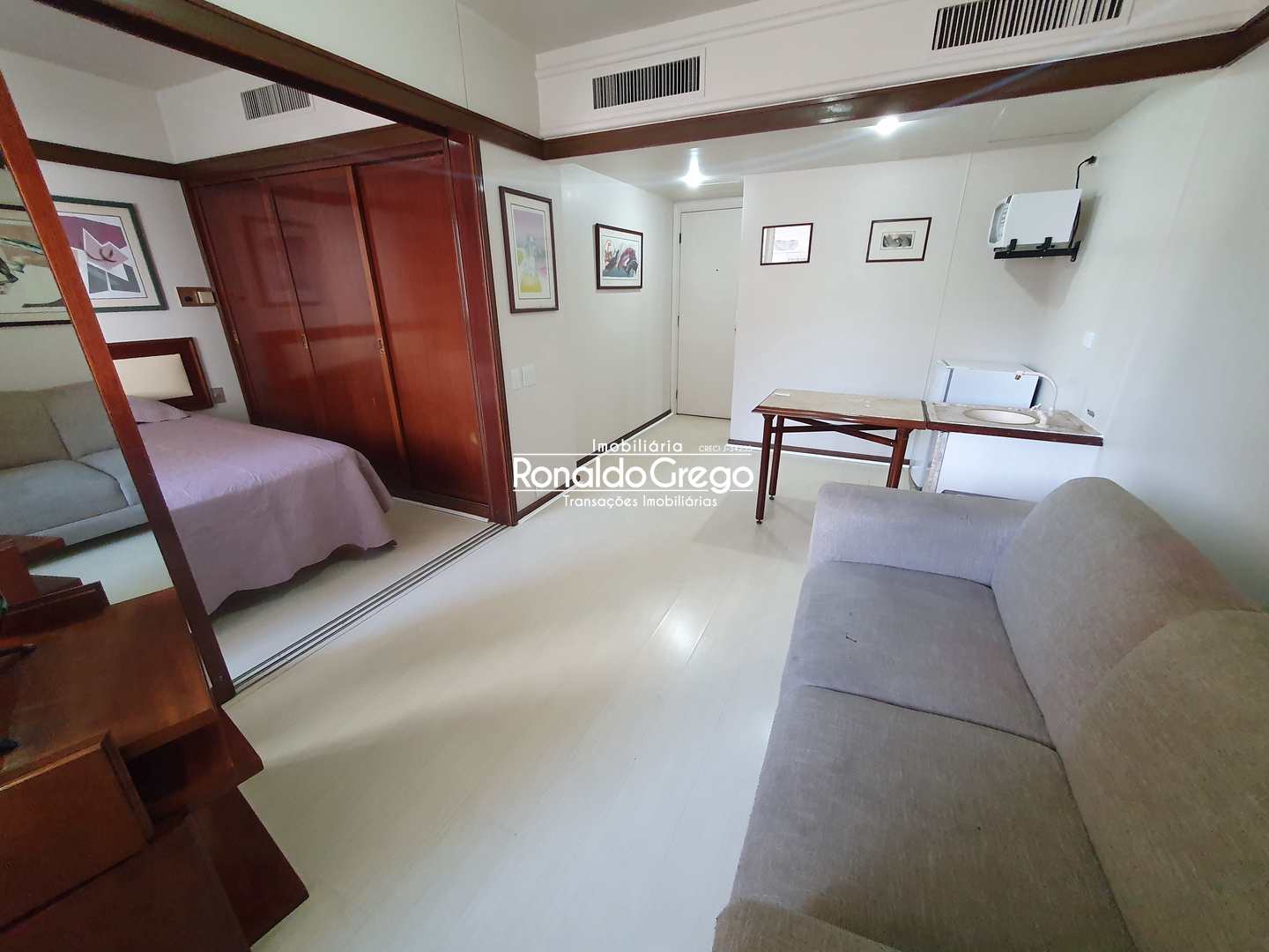 Flat com 1 quarto, 1 suite, 1 vaga Jardins, São Paulo,