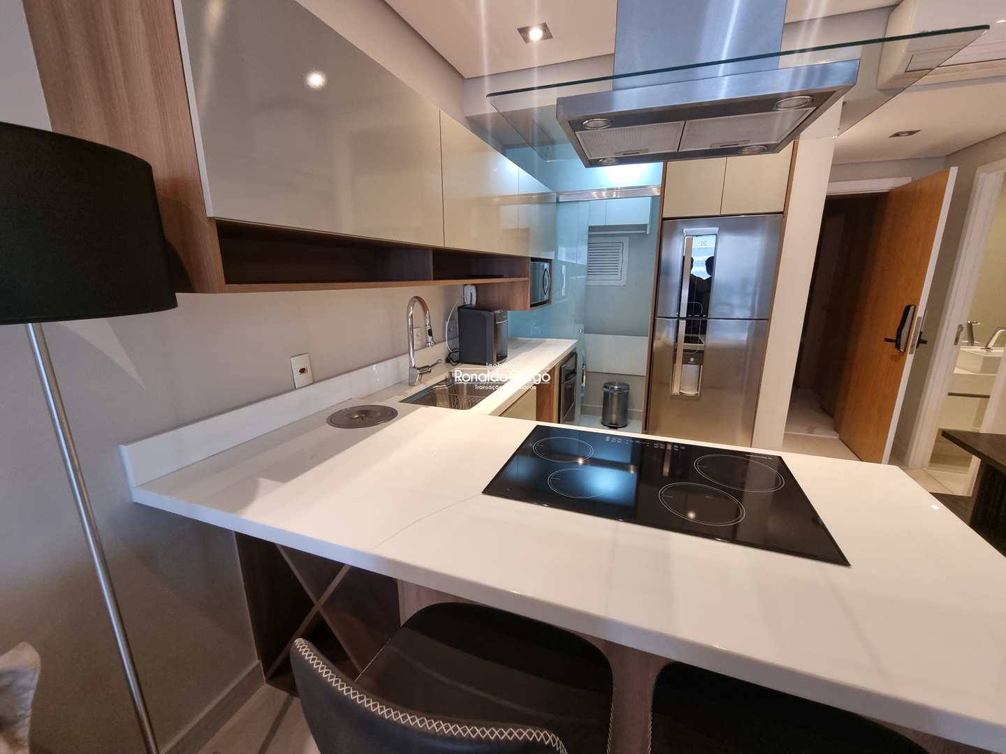 Flat/Apart Hotel à venda e aluguel com 1 quarto, 61m² - Foto 11