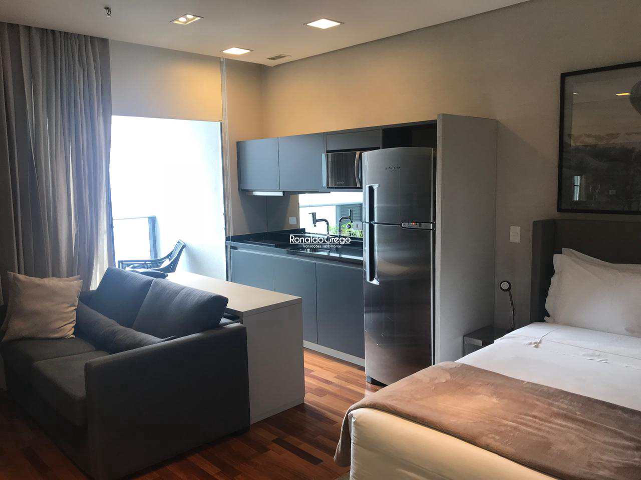 Flat/Apart Hotel para alugar com 1 quarto, 42m² - Foto 1