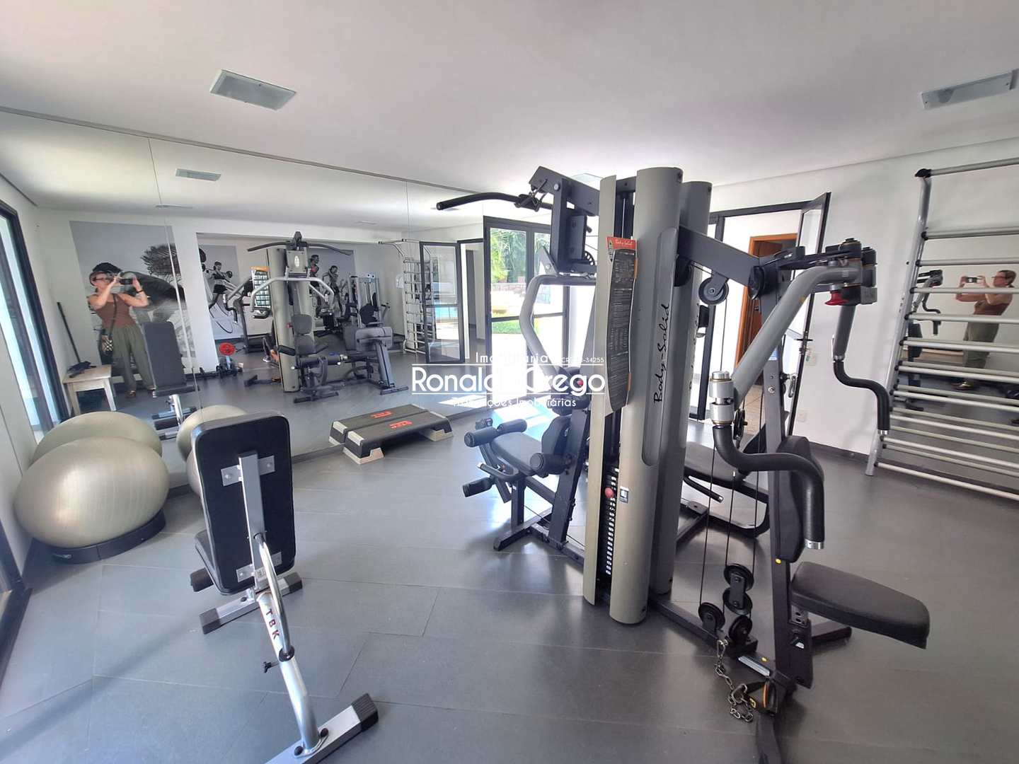 Apartamento para alugar com 4 quartos, 287m² - Foto 85