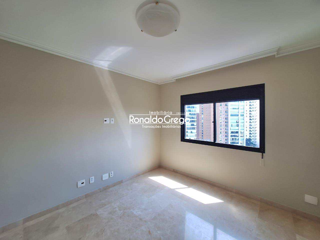 Apartamento para alugar com 4 quartos, 287m² - Foto 16