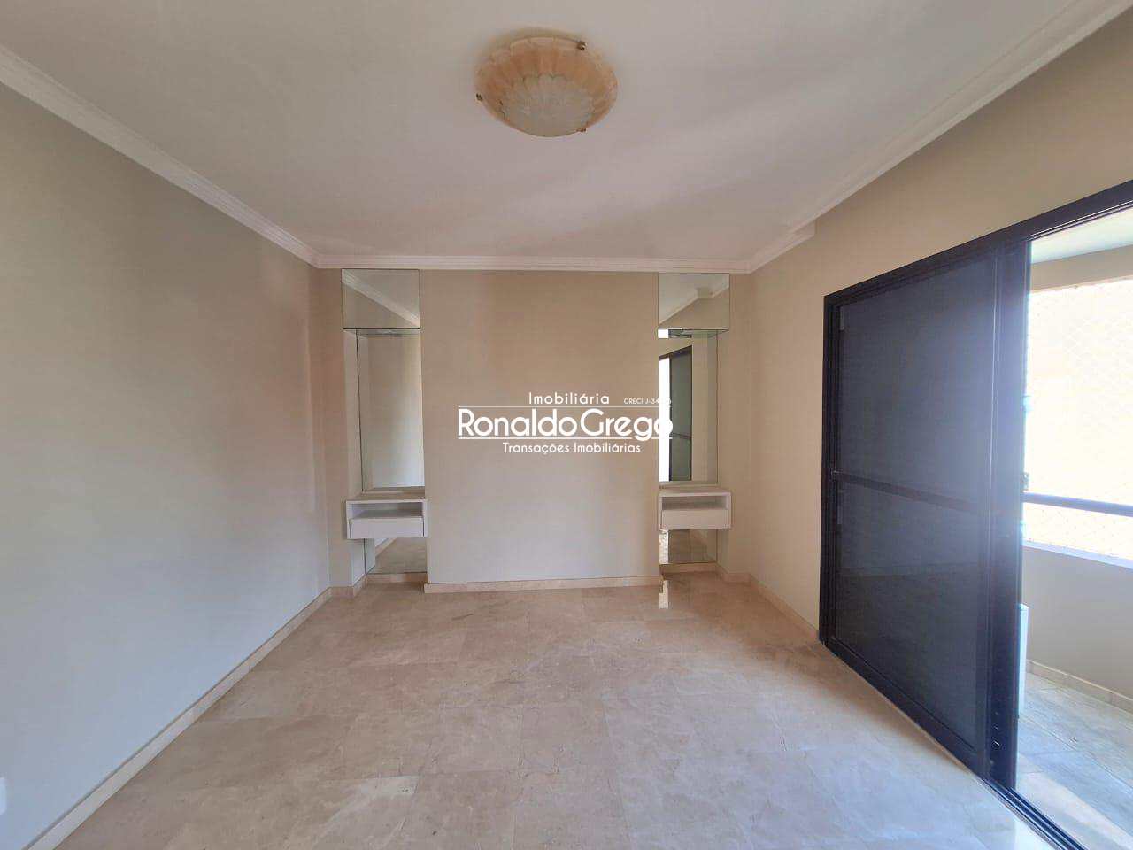 Apartamento para alugar com 4 quartos, 287m² - Foto 31