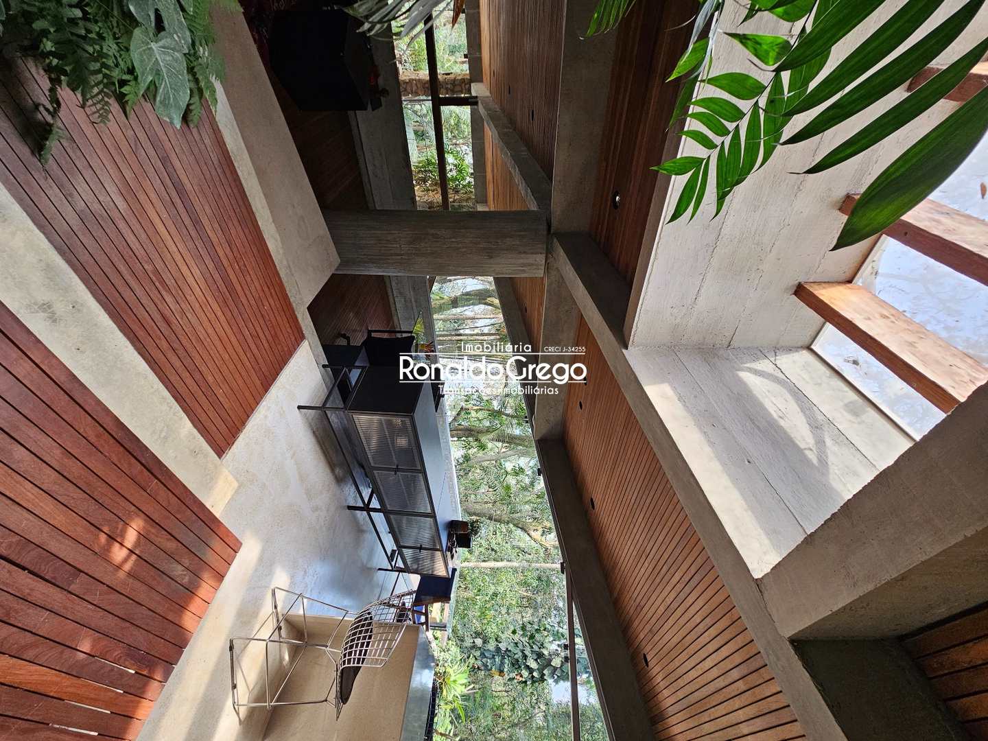 Chácara à venda com 2 quartos, 6000m² - Foto 8