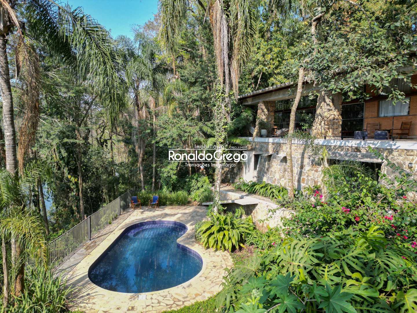 Chácara à venda com 2 quartos, 6000m² - Foto 2