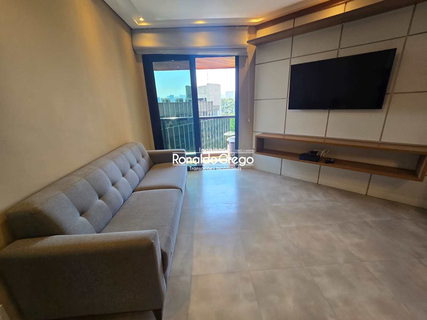 Flat/Apart Hotel para alugar com 1 quarto, 40m² - Foto 2