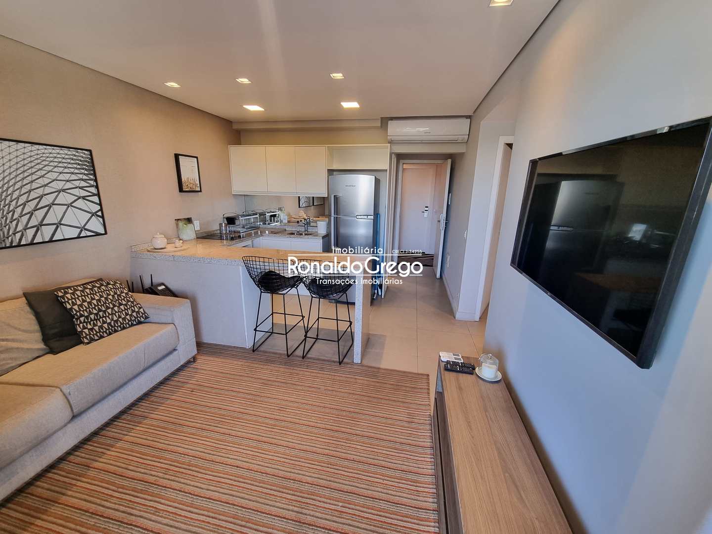 Flat/Apart Hotel à venda e aluguel com 2 quartos, 118m² - Foto 1