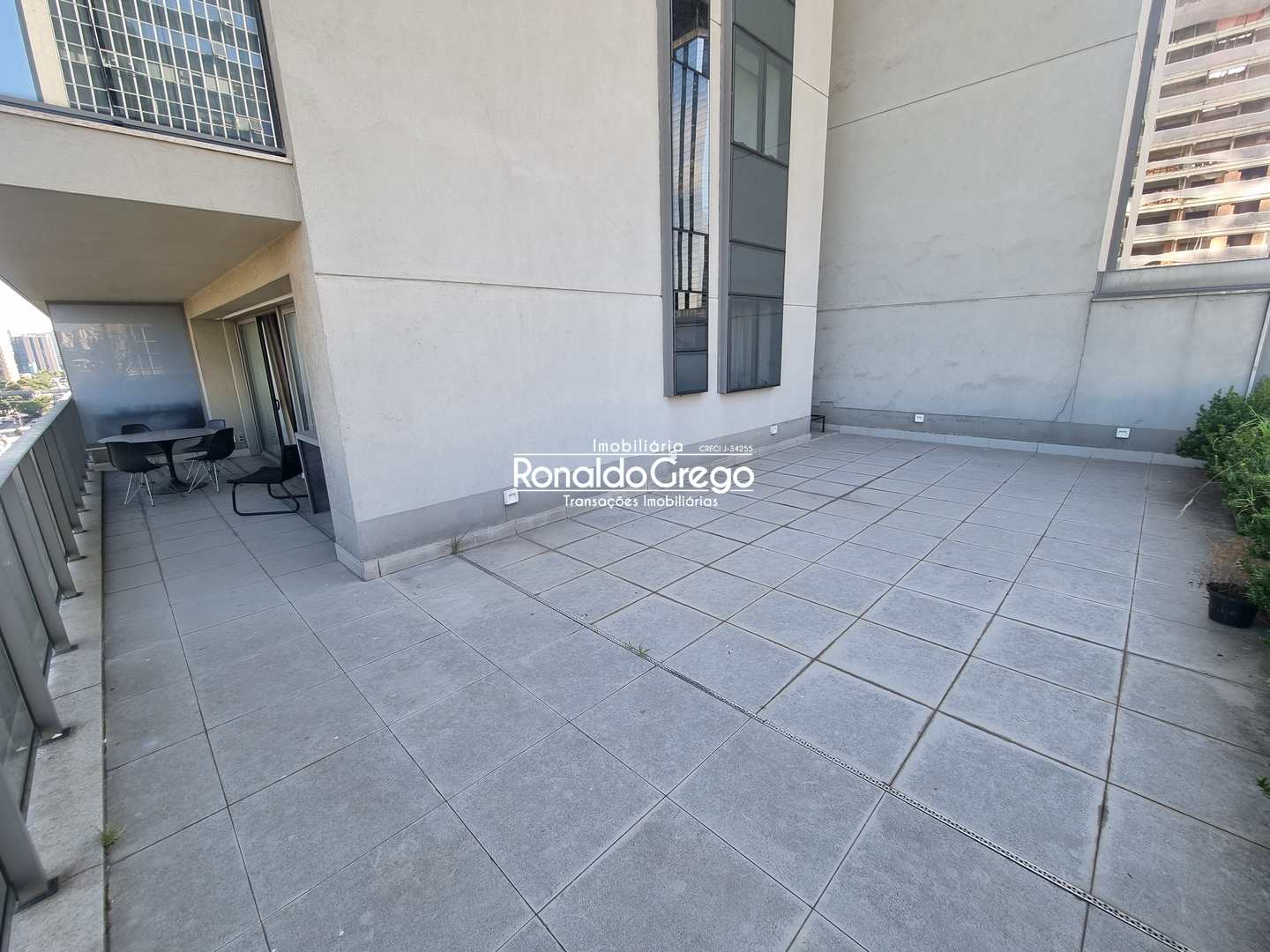 Flat/Apart Hotel à venda e aluguel com 2 quartos, 118m² - Foto 15