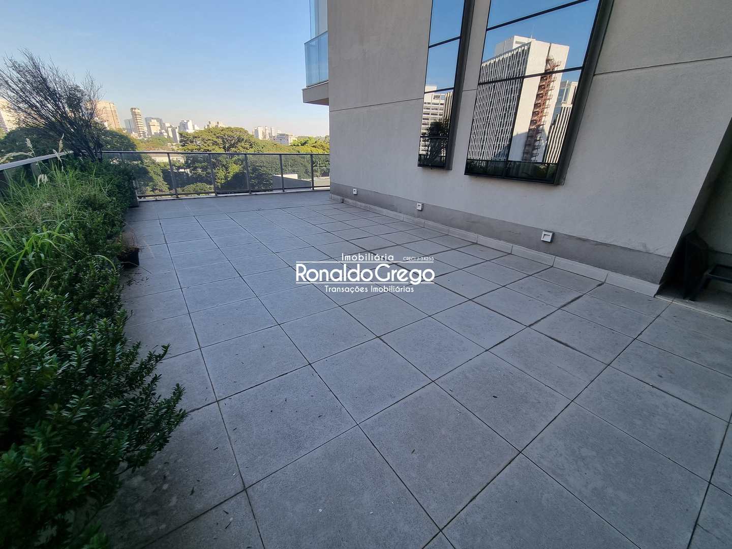 Flat/Apart Hotel à venda e aluguel com 2 quartos, 118m² - Foto 16