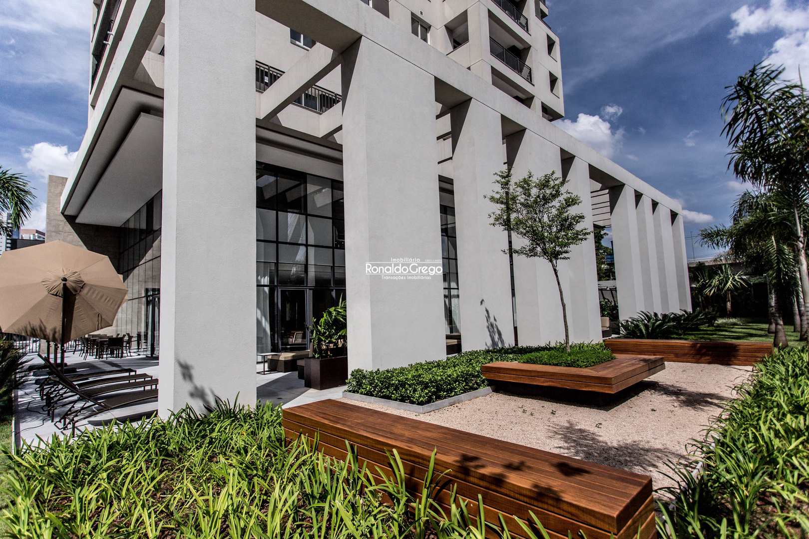 Apartamento à venda com 1 quarto, 62m² - Foto 31