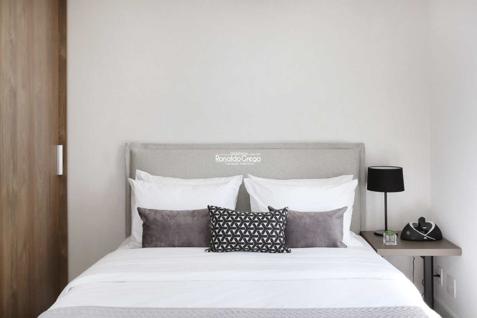 Apartamento à venda com 1 quarto, 62m² - Foto 3
