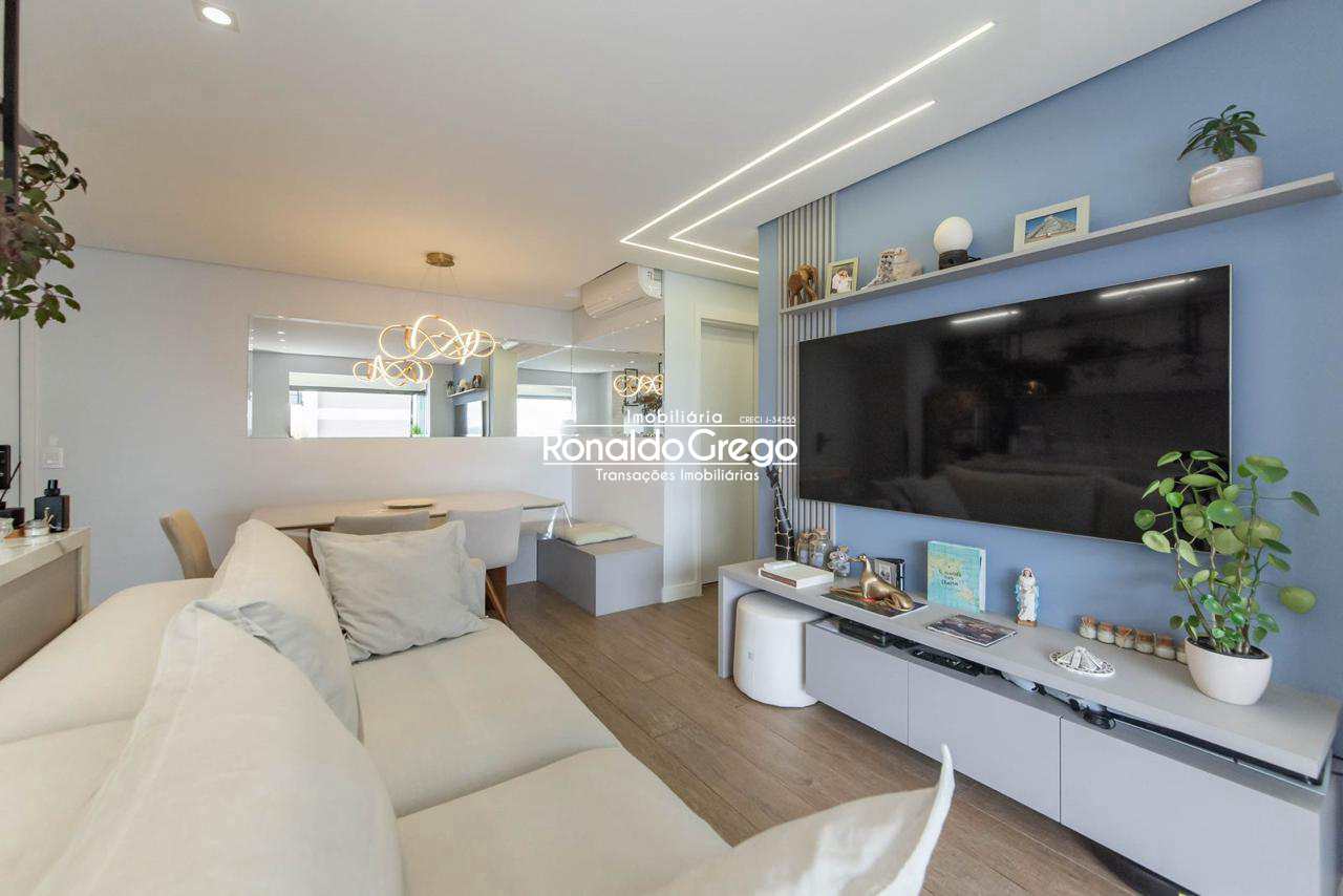 Apartamento à venda com 2 quartos, 65m² - Foto 2