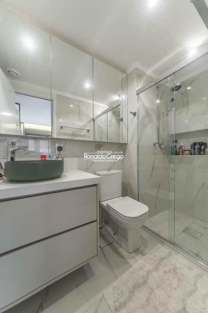 Apartamento à venda com 2 quartos, 65m² - Foto 18