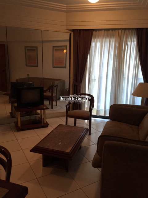 Flat/Apart Hotel à venda e aluguel com 1 quarto, 40m² - Foto 2