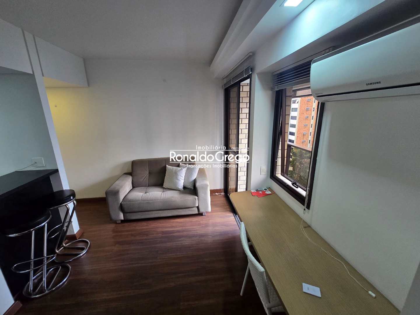 Flat/Apart Hotel para alugar com 1 quarto, 37m² - Foto 3