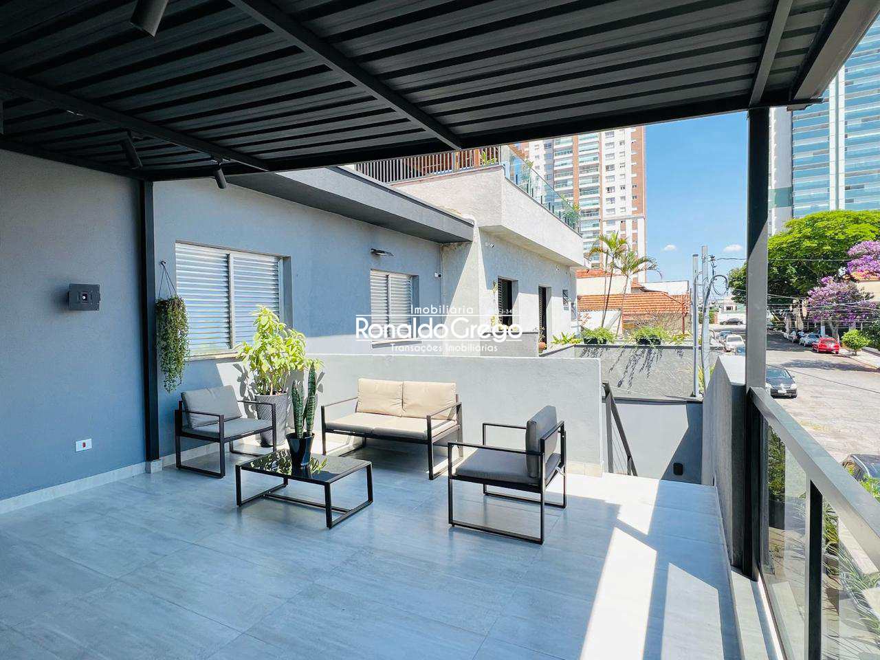 Sobrado à venda e aluguel com 3 quartos, 200m² - Foto 12