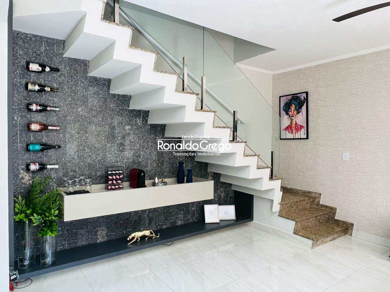 Sobrado à venda e aluguel com 3 quartos, 200m² - Foto 18