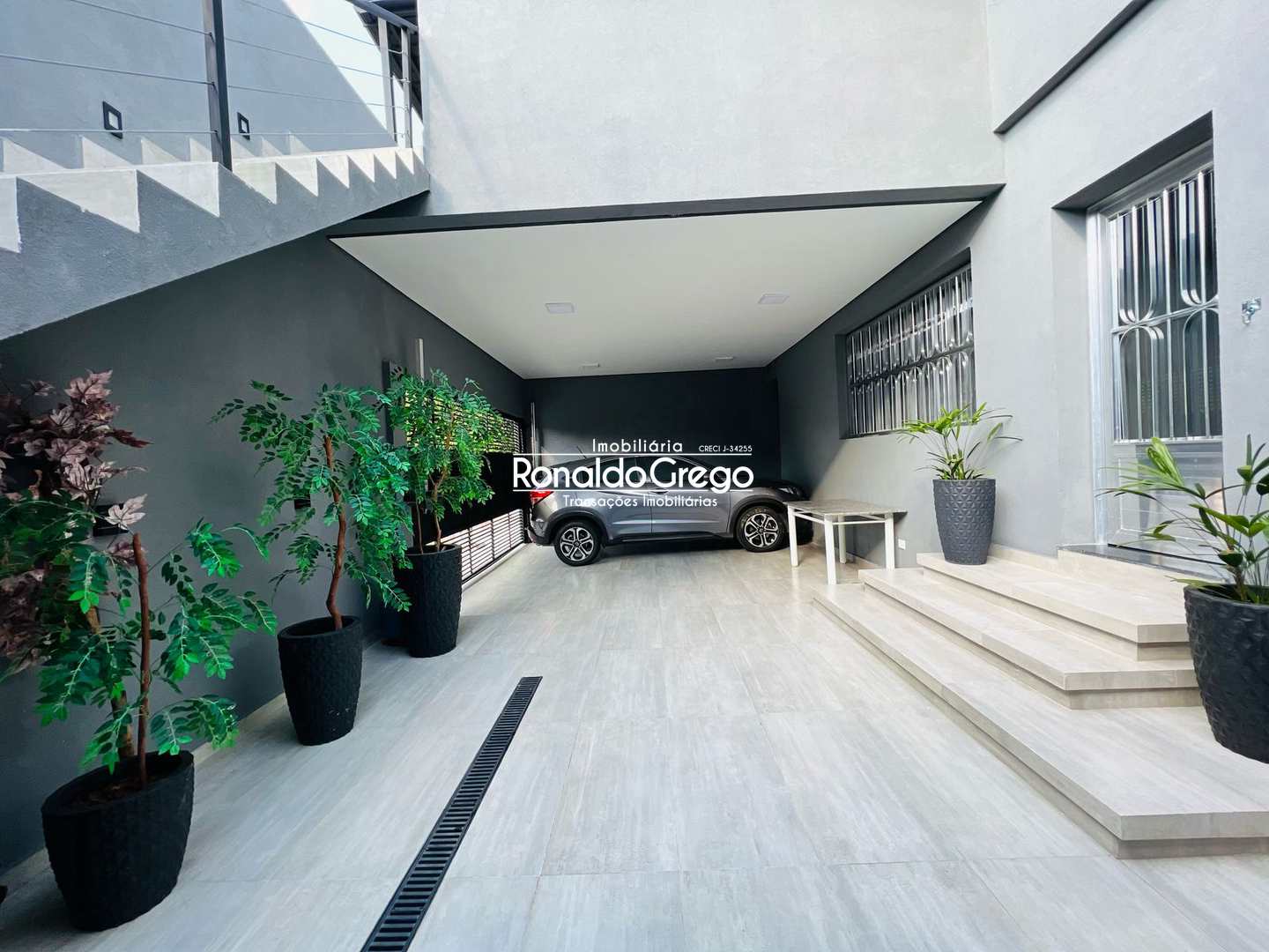 Sobrado à venda e aluguel com 3 quartos, 200m² - Foto 33