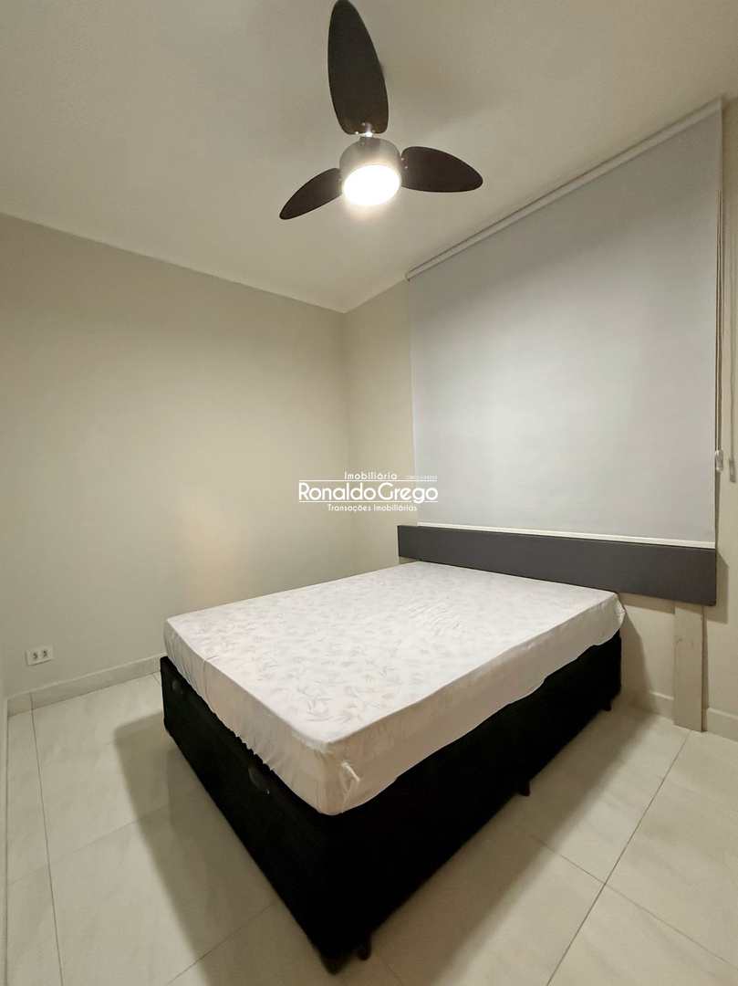 Sobrado à venda e aluguel com 3 quartos, 200m² - Foto 32