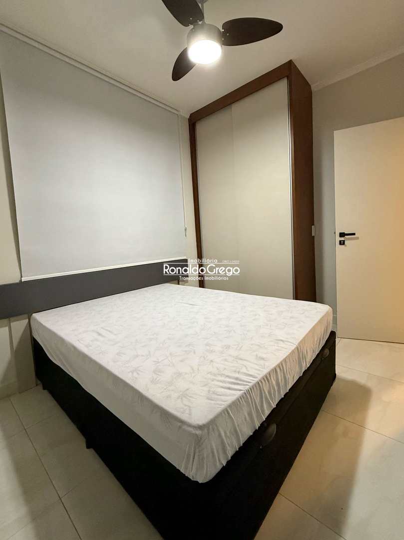 Sobrado à venda e aluguel com 3 quartos, 200m² - Foto 35