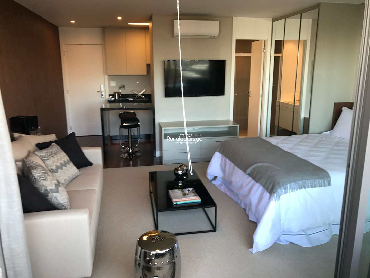 Flat/Apart Hotel para alugar com 1 quarto, 40m² - Foto 13