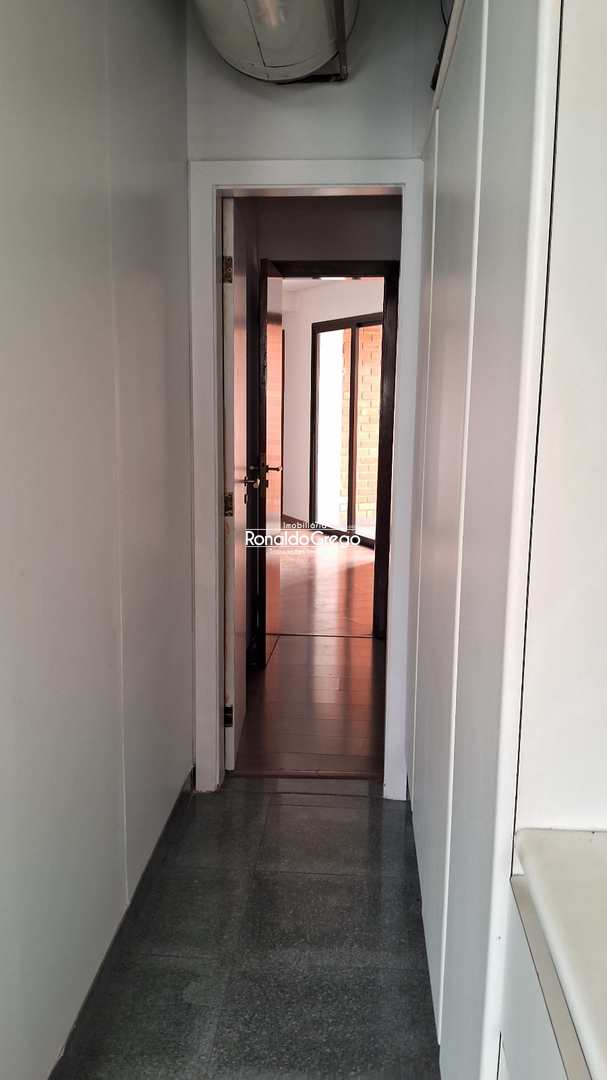Apartamento à venda e aluguel com 4 quartos, 255m² - Foto 19