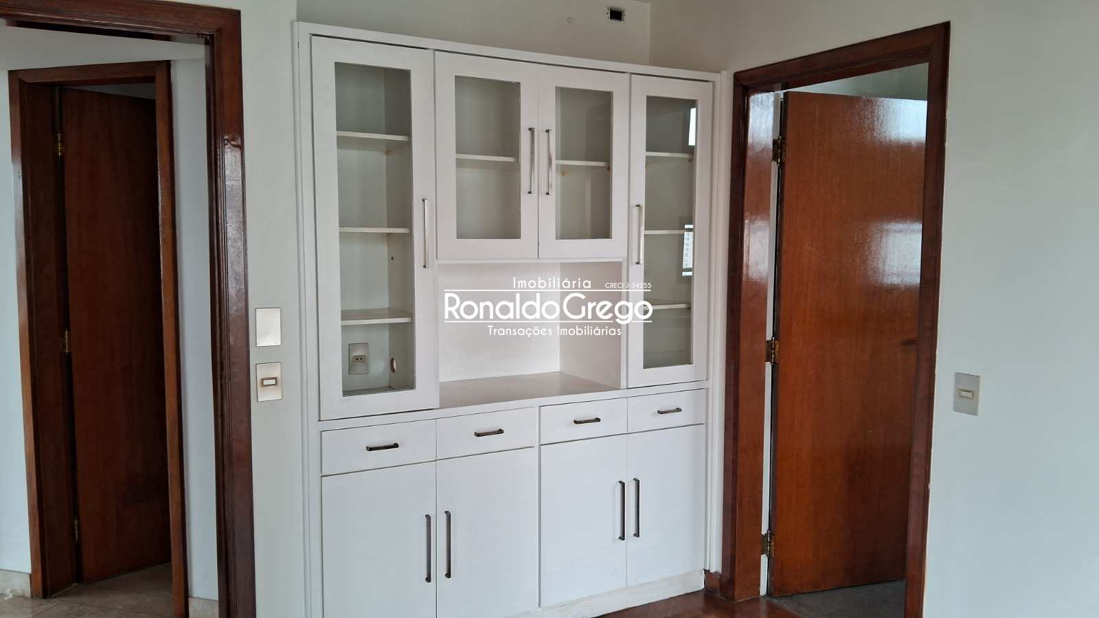 Apartamento à venda e aluguel com 4 quartos, 255m² - Foto 12
