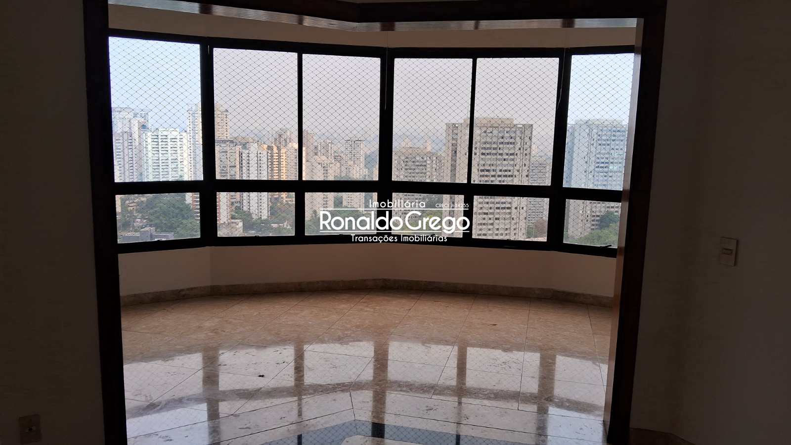 Apartamento à venda e aluguel com 4 quartos, 255m² - Foto 2