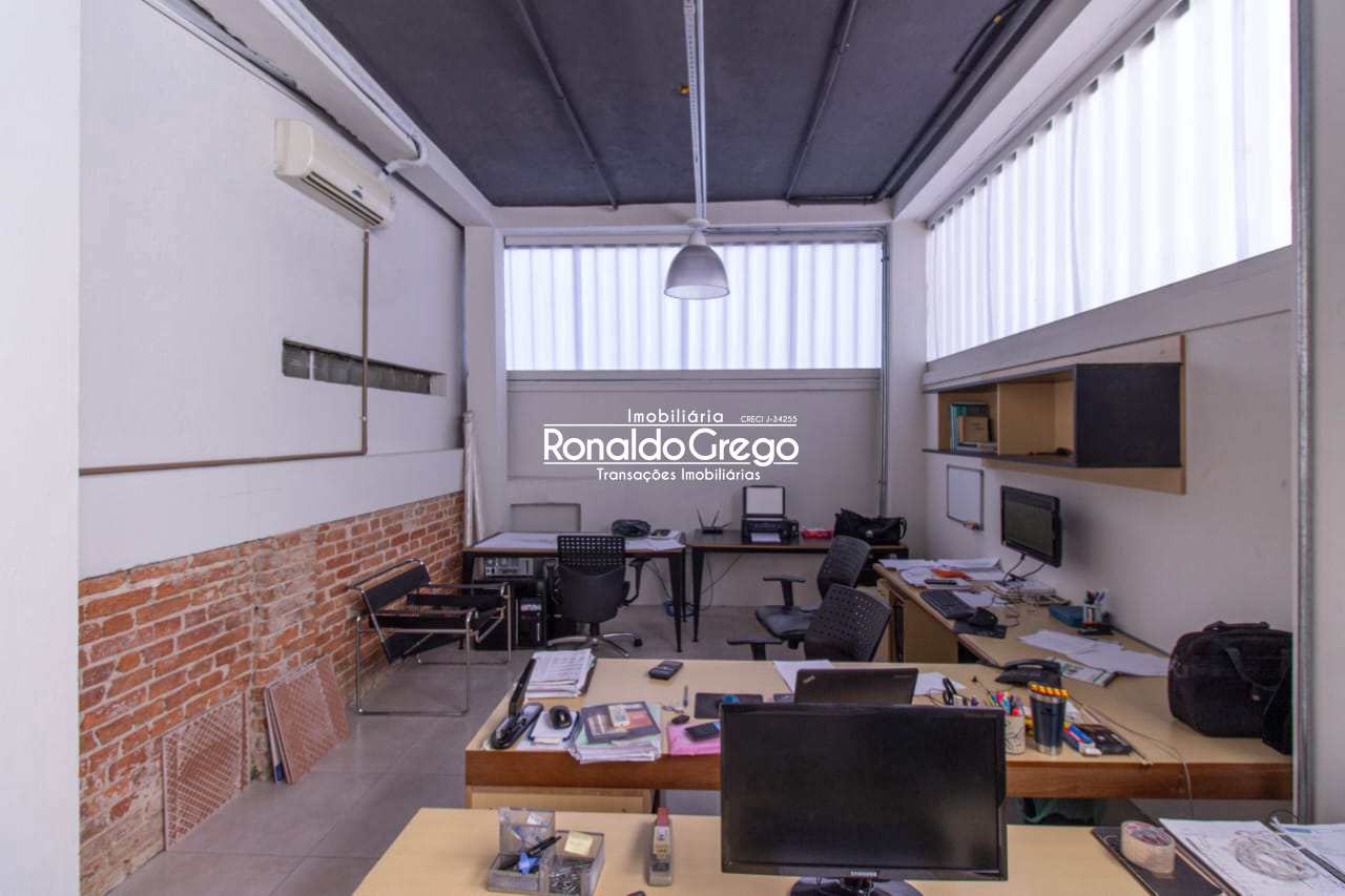 Casa à venda com 2 quartos, 240m² - Foto 34