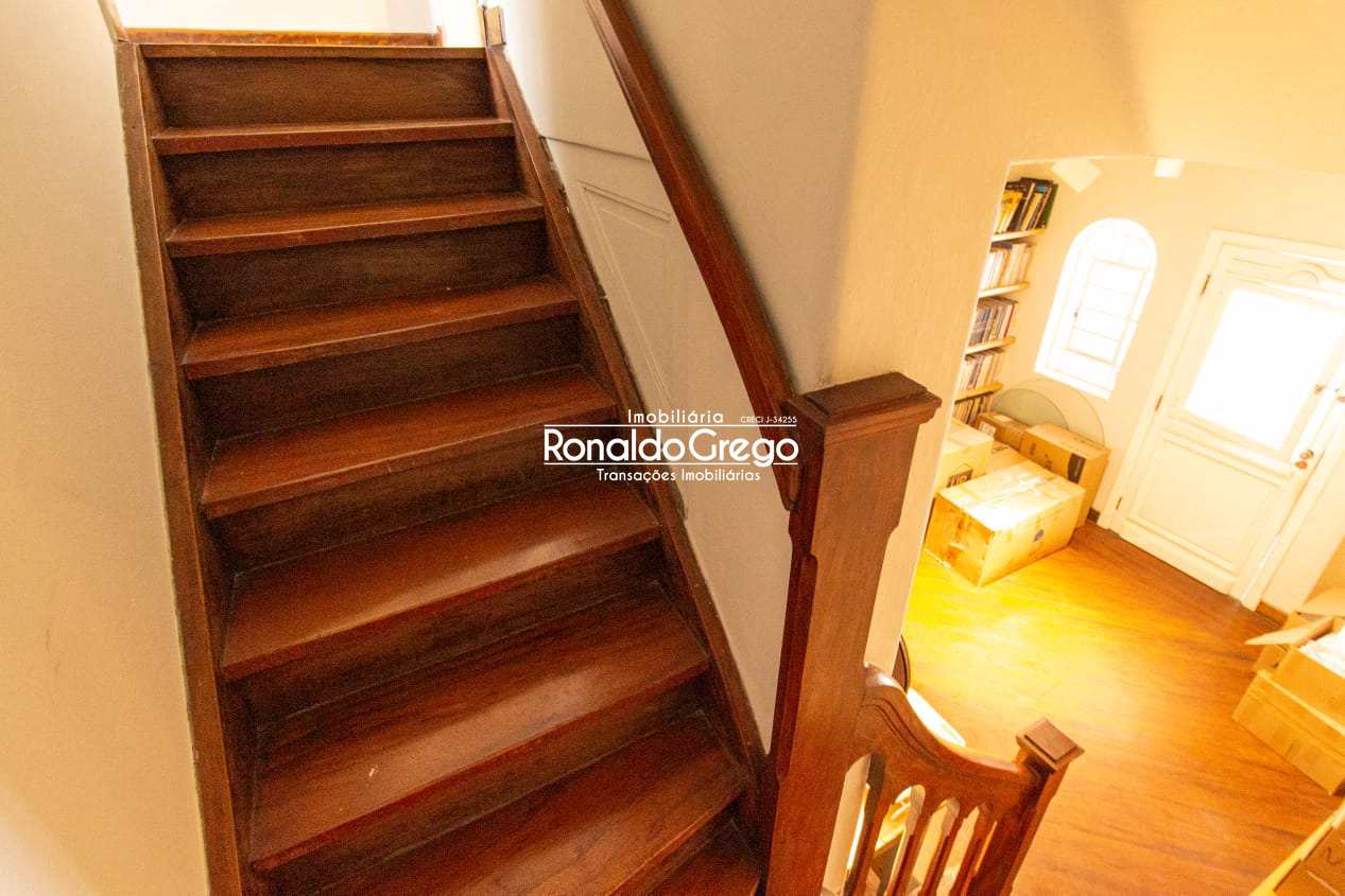 Casa à venda com 2 quartos, 240m² - Foto 5