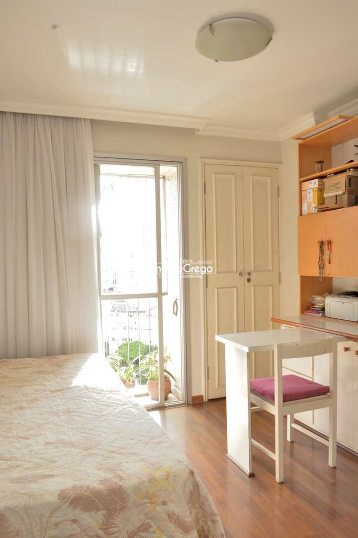 Apartamento à venda com 3 quartos, 118m² - Foto 25