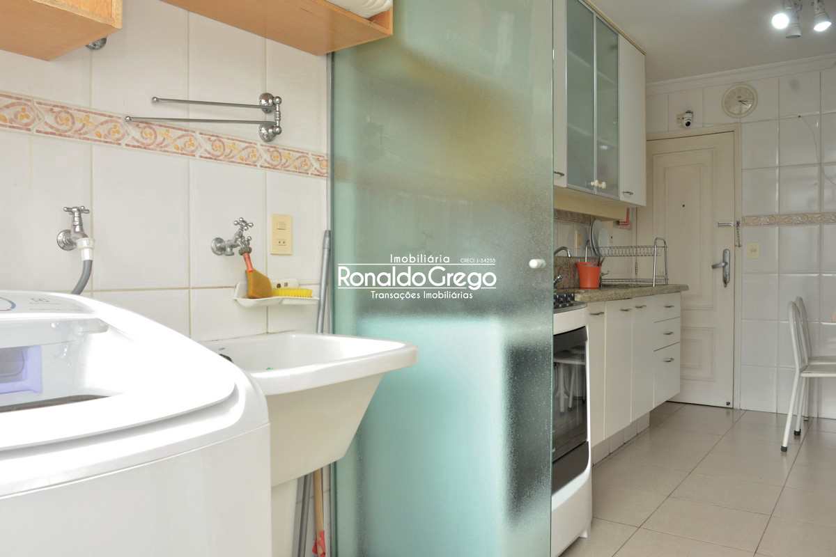 Apartamento à venda com 3 quartos, 118m² - Foto 33