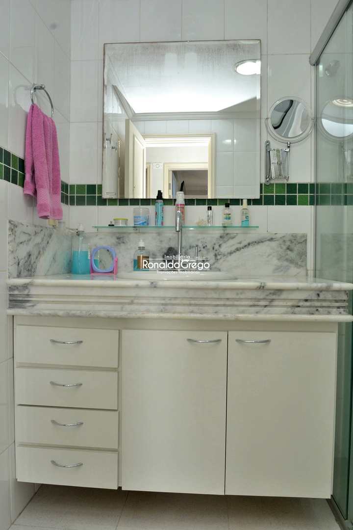 Apartamento à venda com 3 quartos, 118m² - Foto 11