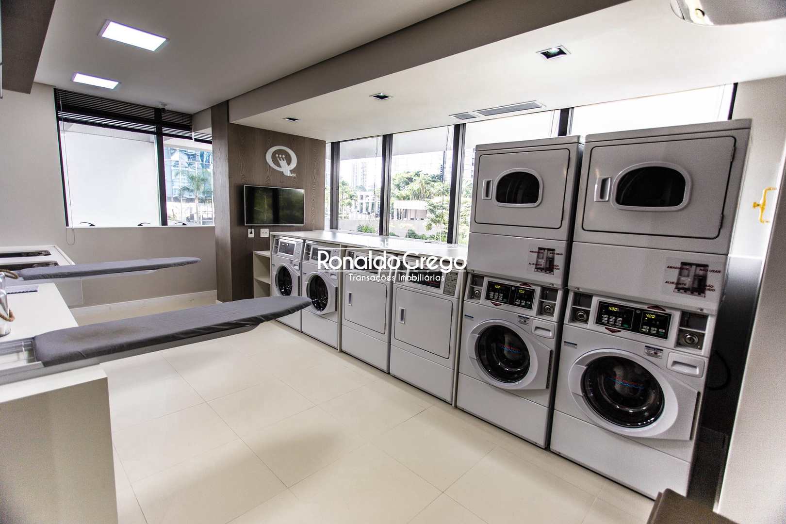 Apartamento para alugar com 1 quarto, 62m² - Foto 32