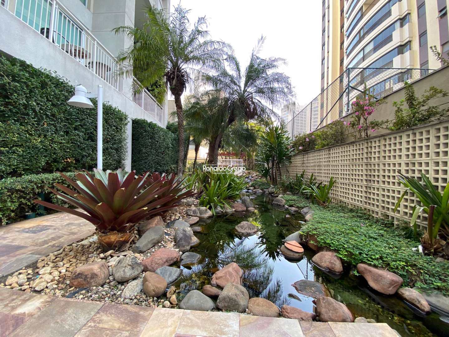 Flat/Apart Hotel para alugar com 1 quarto, 55m² - Foto 14
