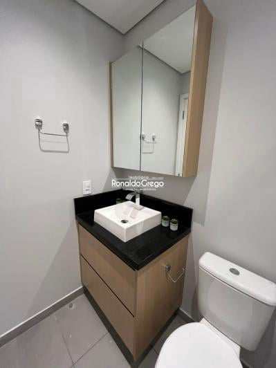 Apartamento para alugar com 2 quartos, 62m² - Foto 15