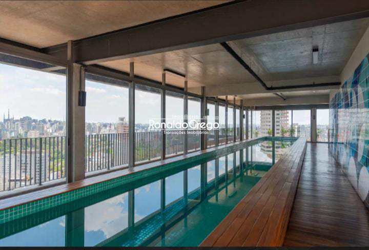 Apartamento para alugar com 2 quartos, 62m² - Foto 17